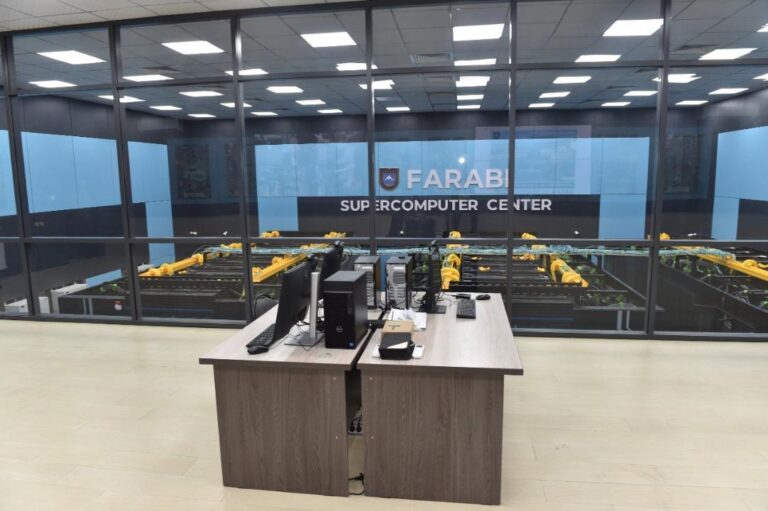 Прогноз погоды в Казахстане теперь будет определять суперкомпьютер