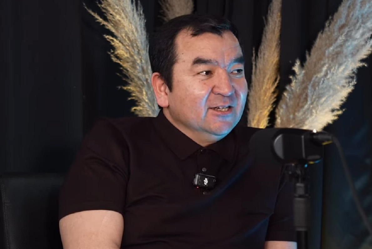 Экс-аким Талгара ушел в такси и рассказал о долгах и жизни после власти