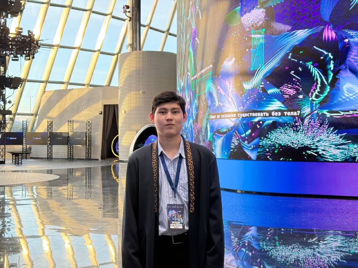 Школьник из Актау создал 3D-игру о казахской культуре с искусственным интеллектом