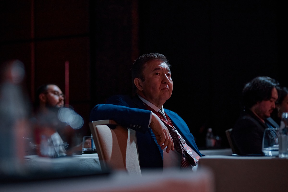 Известный экономист рассказал, что на самом деле происходит с доходами казахстанцев