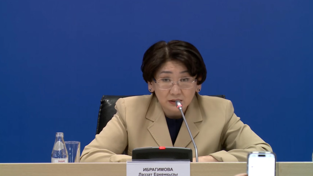 Казахстанцы не будут страдать из-за 10% нарушителей. Вкладчикам вернут возможность лечиться за счет пенсии