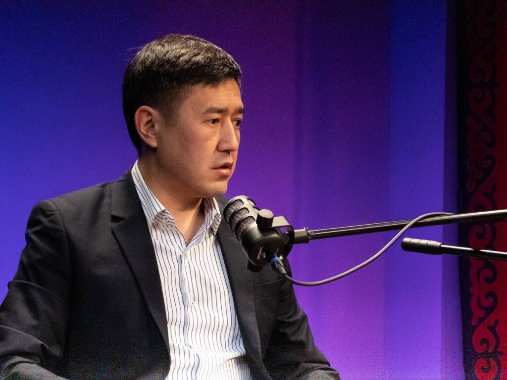 Известный аналитик рассказал, будет ли бензин в Казахстане стоить как в странах ЕАЭС в 2027 году