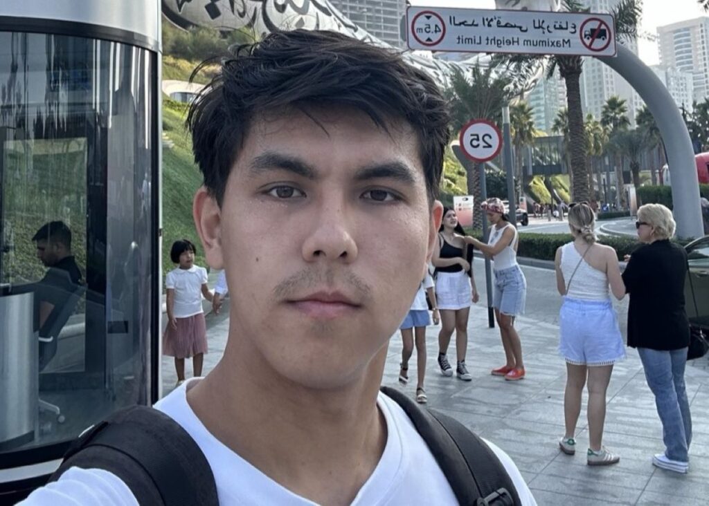 Азамат Жданхан