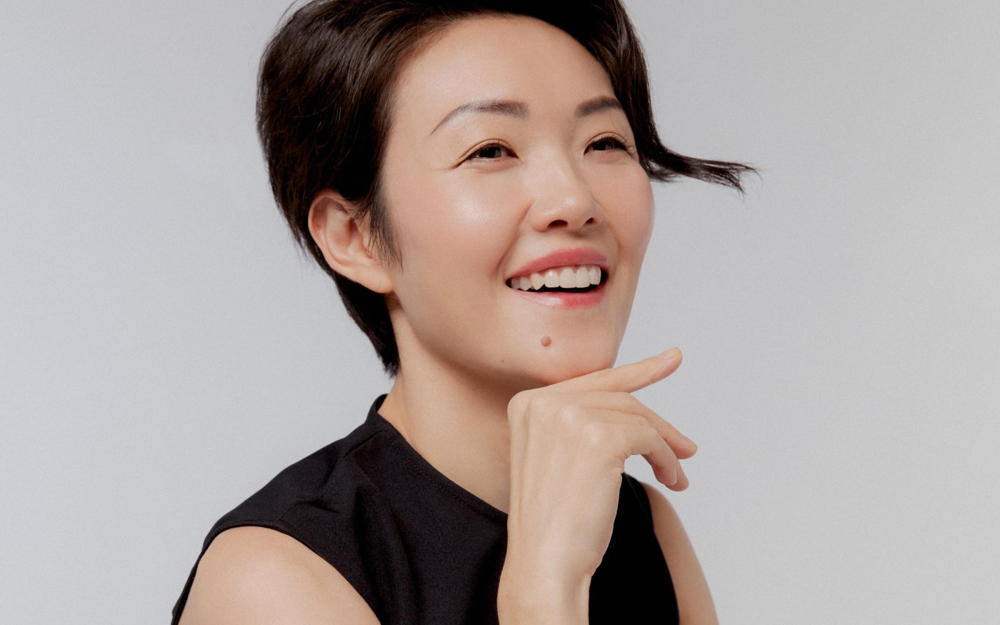 Казахстанка стала долларовым миллионером на кремах и БАДах