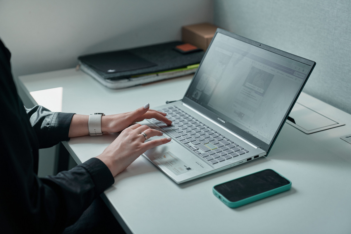 В Астане открылись бесплатные курсы по нейросетям – научат делать рекламные видео без студии и бюджета