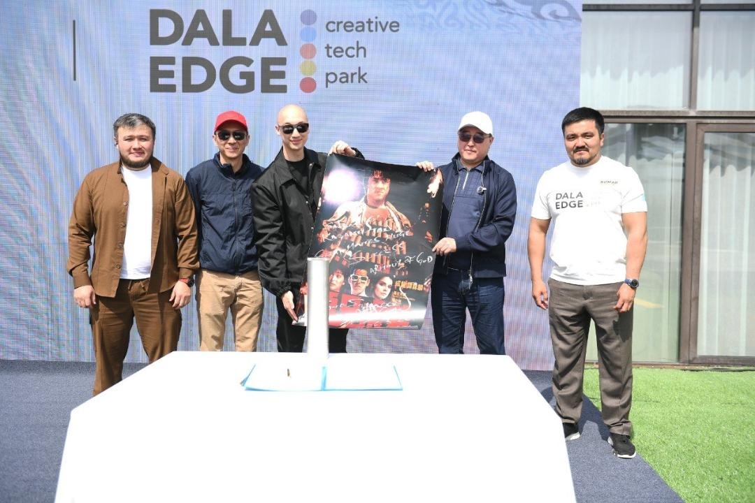 В Казахстане построят кинопавильон с участием команды Джеки Чана – что известно