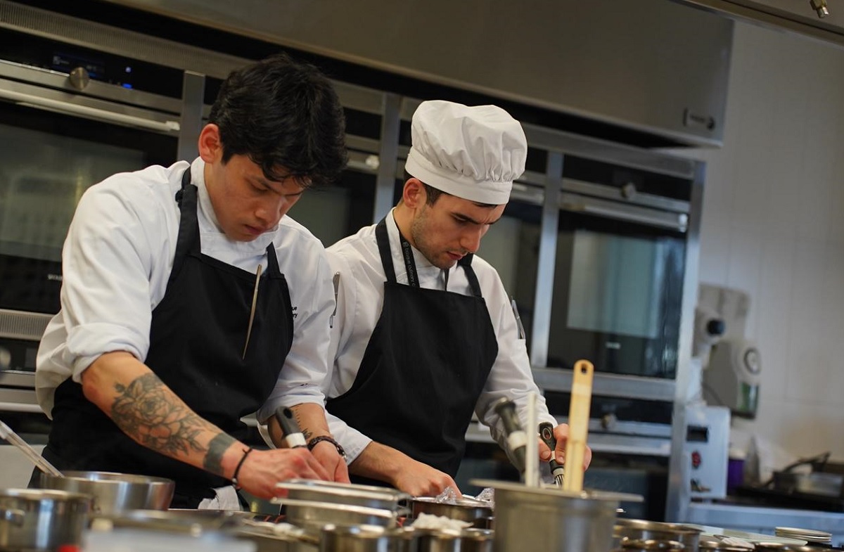 Чингис Заруов