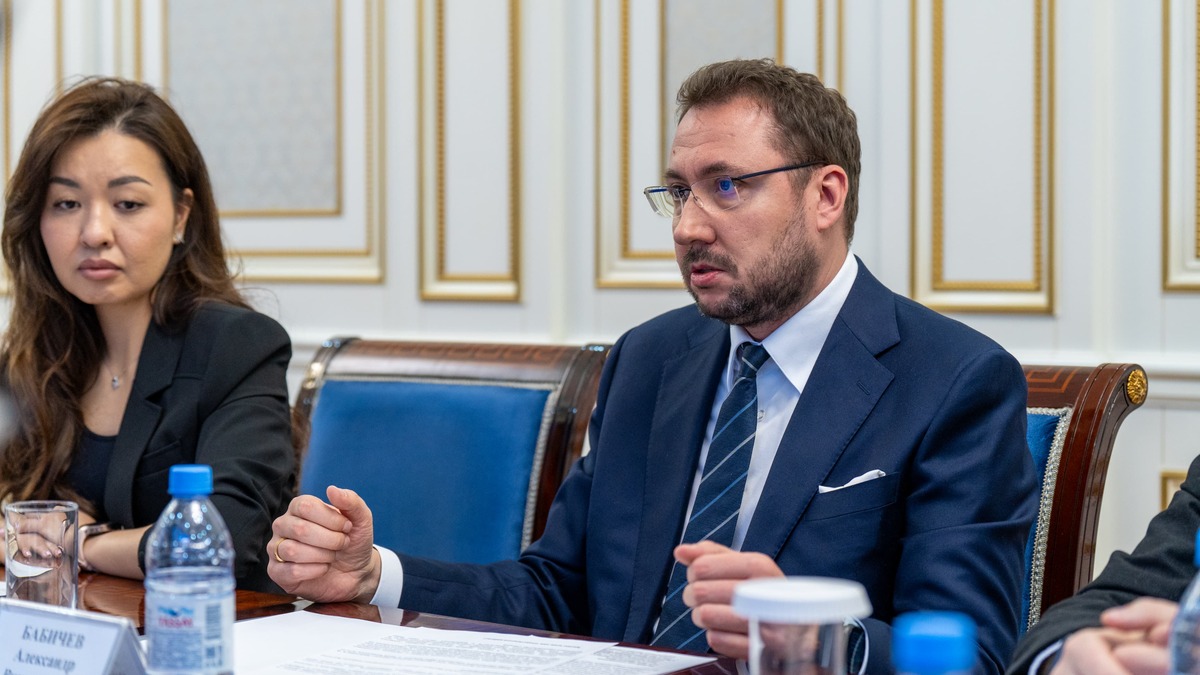 Александр Бабичев