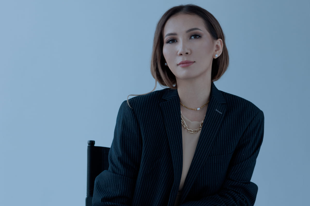 Казахстанка помогает абитуриентам поступать за рубеж и зарабатывает на этом от 15 млн тенге в месяц