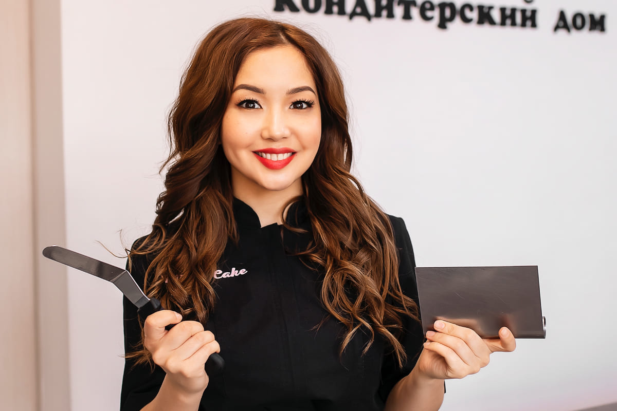 Мадина Атшабарова