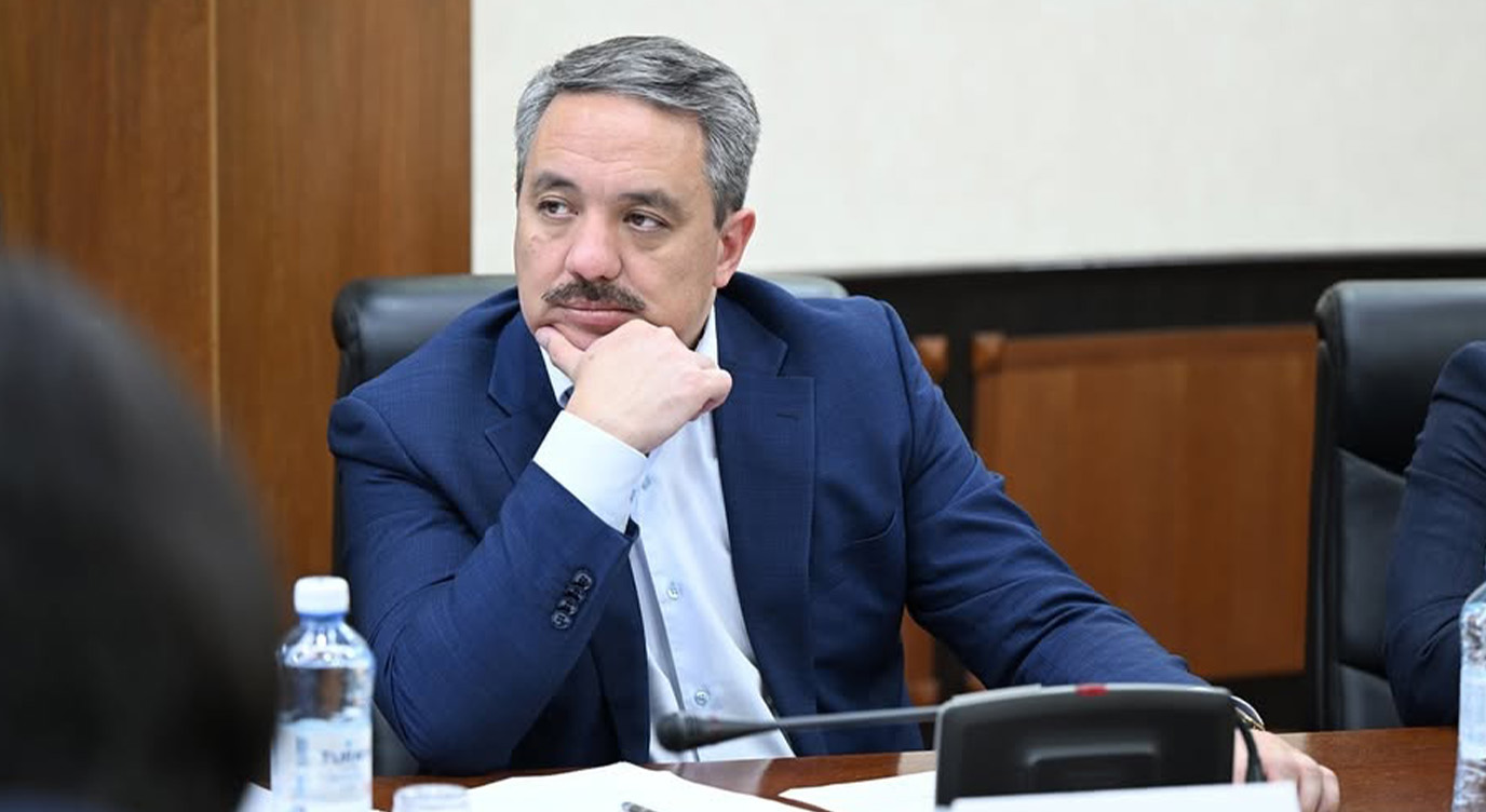 Экономист оценил вероятность компенсаций населению из-за обвала доллара