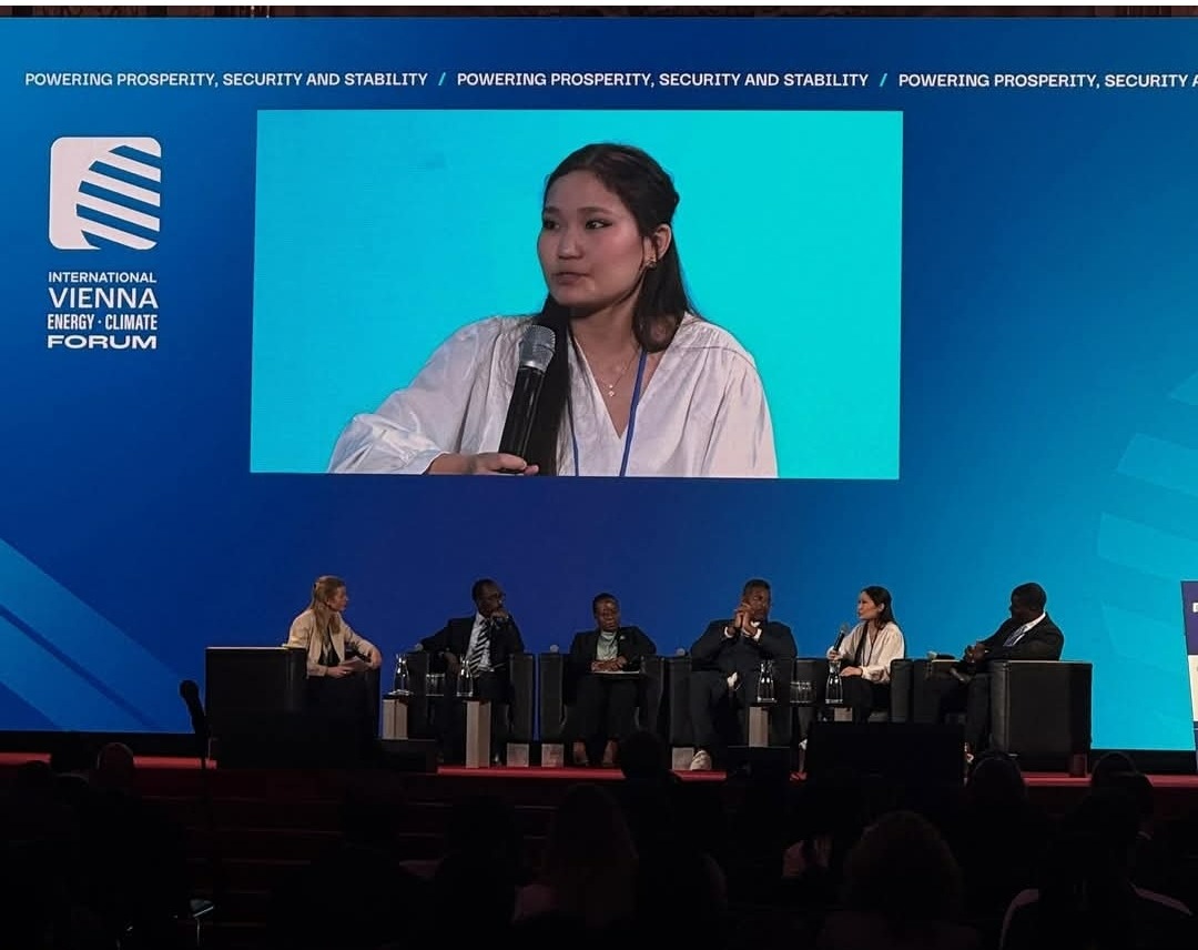 Школьница из Казахстана сделала воду из воздуха и попала в топ лучших изобретателей мира