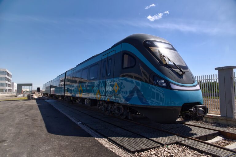 22 километра без пробок на беспилотном метро: как устроен LRT