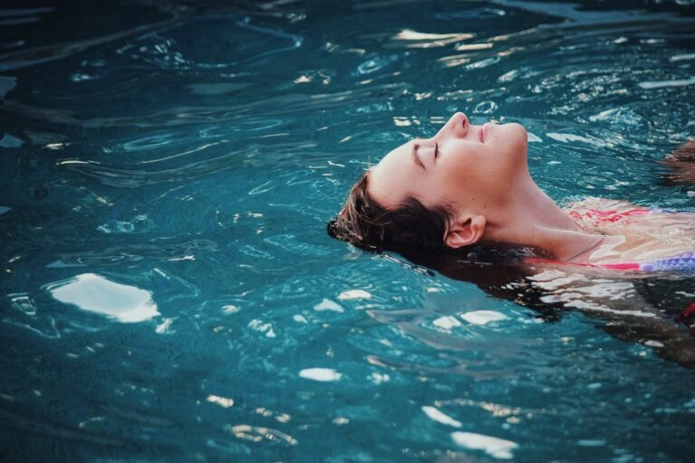 Ailand закрылся, Sky Beach открылся: куда пойти поплавать в Астане этим летом и сколько это стоит