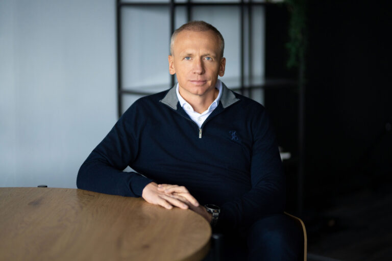 Один алгоритм, 20 рынков: как Aventus Group строит «скоринг без границ»