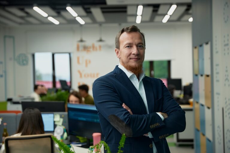 Эксперт рассказал, как сэкономить на покупке телефонов и техники