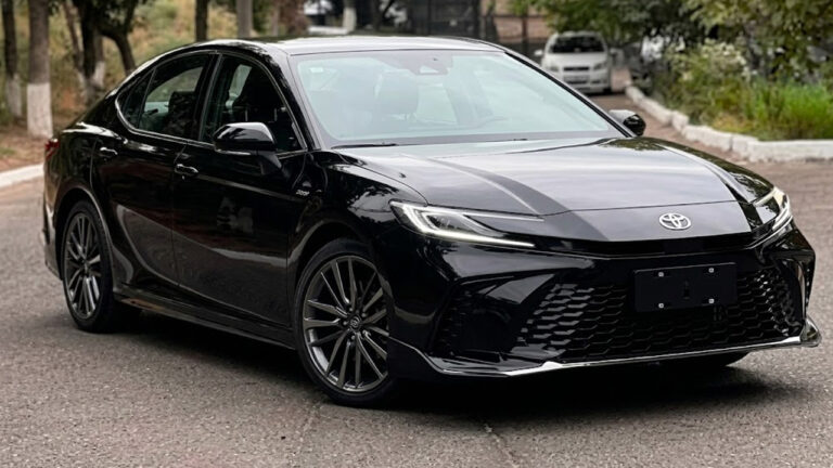 Слабое место нашли владельцы в Toyota Camry 80