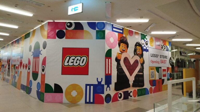 Первый официальный LEGO Store откроется в Казахстане: можно ли заработать на конструкторах