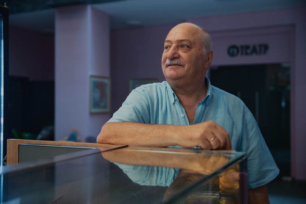 Лев Мейзерович