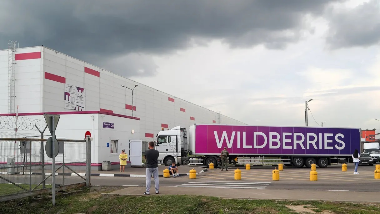 Пострадавшим из-за атак на склады Wildberries селлерам объяснили, как получить отсрочку по налогам