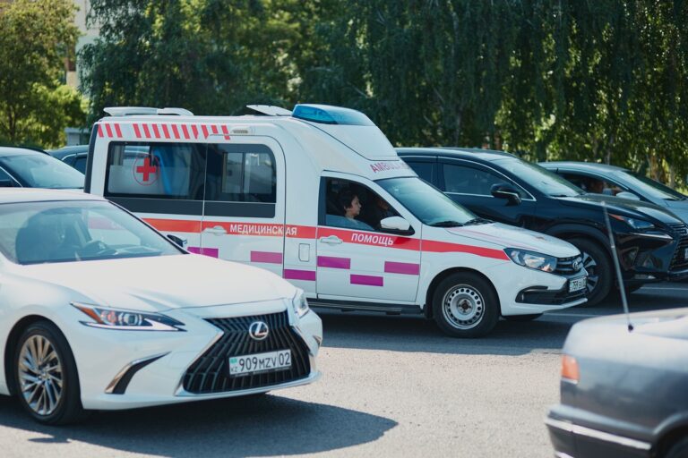 Теперь на звонок в экстренную службу может ответить ИИ: что он будет делать вместо человека