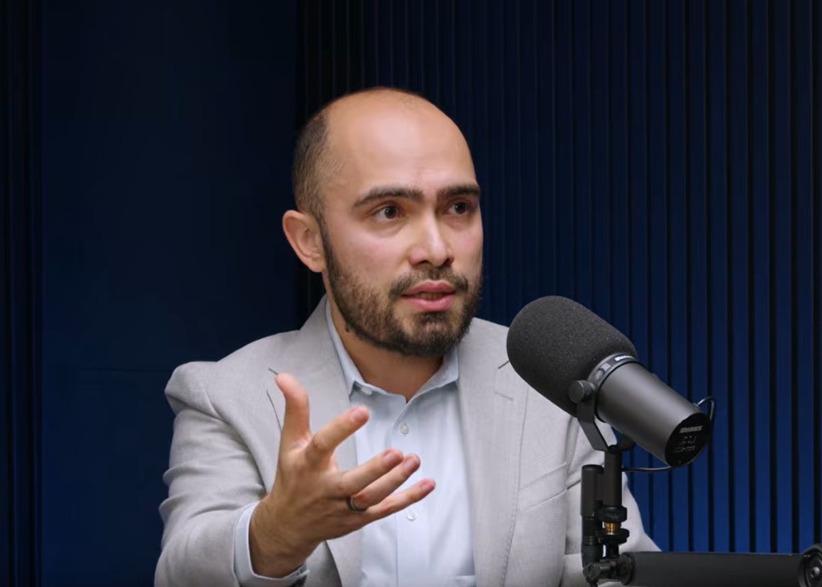 «Вырастим в Казахстане больше долларовых миллионеров, чем любая другая компания». Сооснователь Higgsfield — о пути к $1 млрд выручки — изображение 5