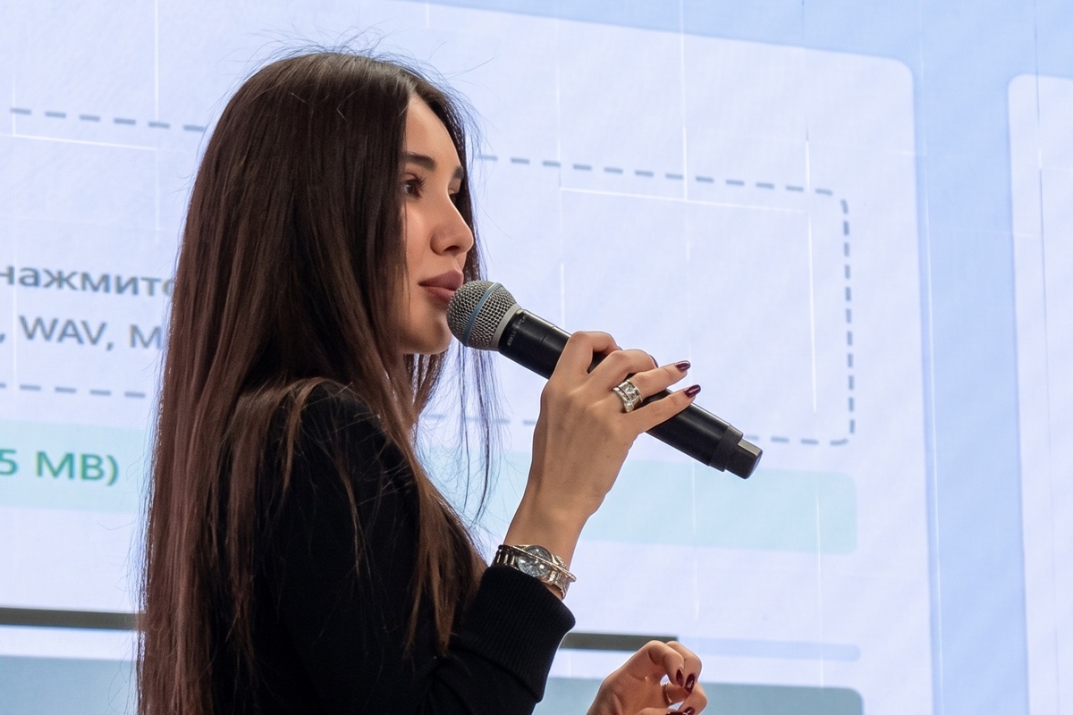 Лаура Ажбагамбетова