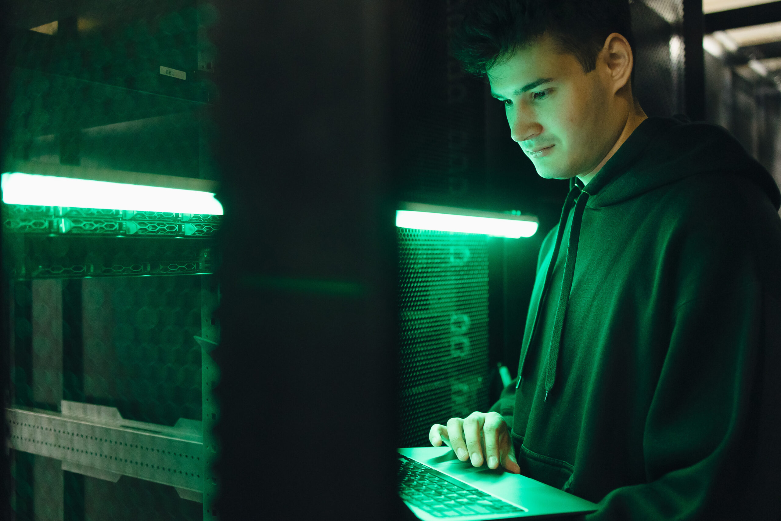 Как миграция в облако за 2 дня сократила расходы FinTech-компании на 26%. Кейс Servercore и PayLink