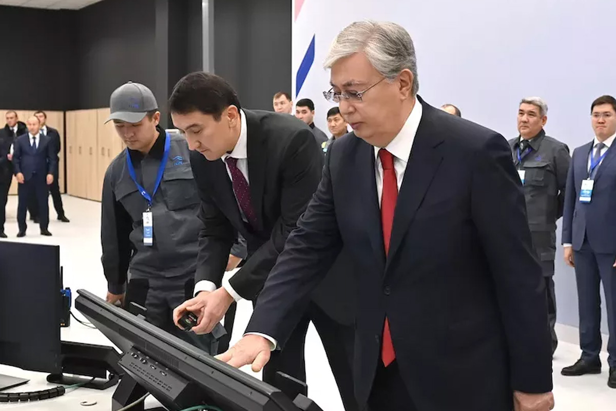 Президент Токаев сказал, какие заводы понадобятся Казахстану в ближайшей перспективе