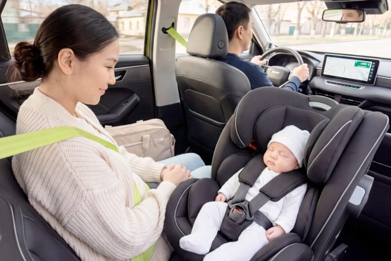 Из роддома — домой: inDrive и «АНА ҮЙІ» запустили бесплатные поездки для семей в сложной ситуации