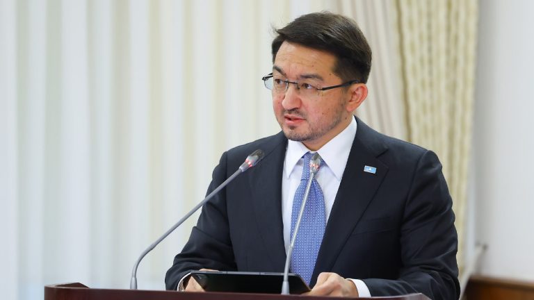 Жаслан Мадиев рассказал, какие изменения произойдут с интернетом в Казахстане