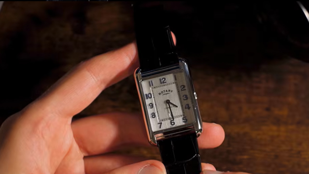 15 альтернатив Cartier Tank, которые стоят дешевле и не стыдно носить — изображение 5