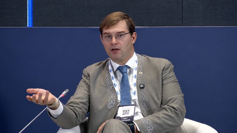 Тимур Турлов предупредил о колоссальном дефиците, который скоро испытает Казахстан